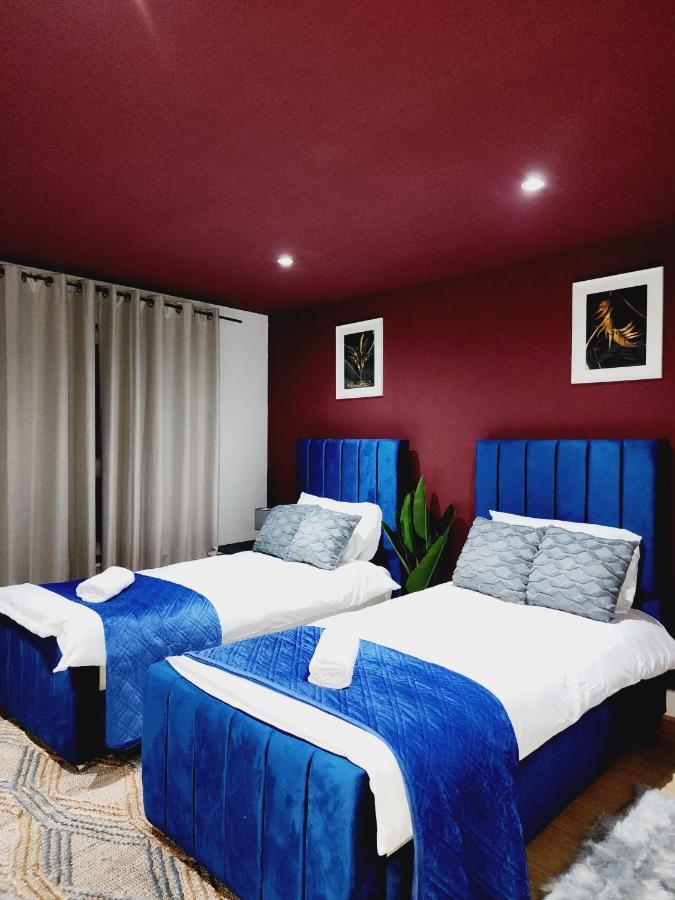 Апартаменты Elegant 3br 2bath Flat In Canary Wharf - O2 -excel *