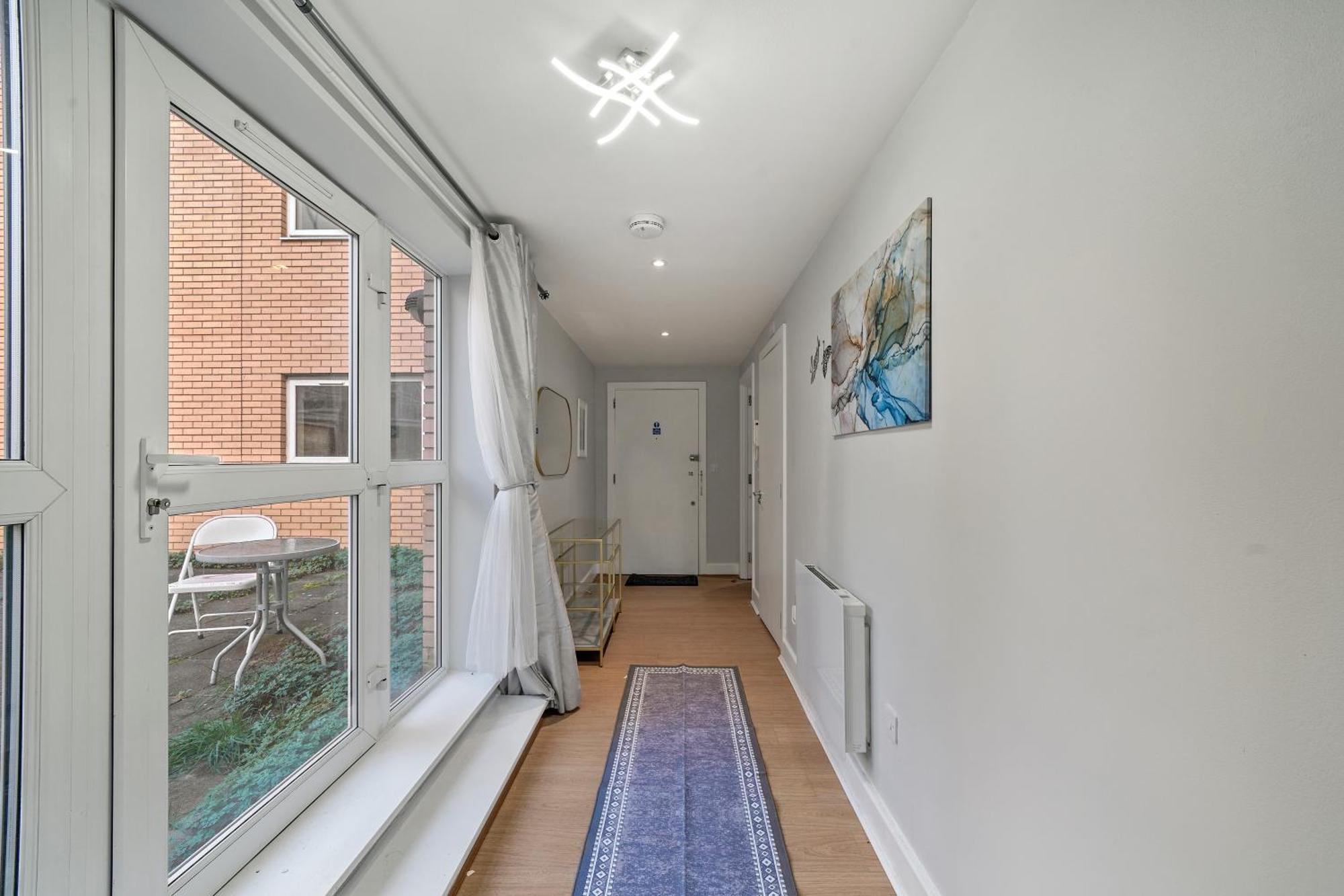 Апартаменты Elegant 3br 2bath Flat In Canary Wharf - O2 -excel Лондон